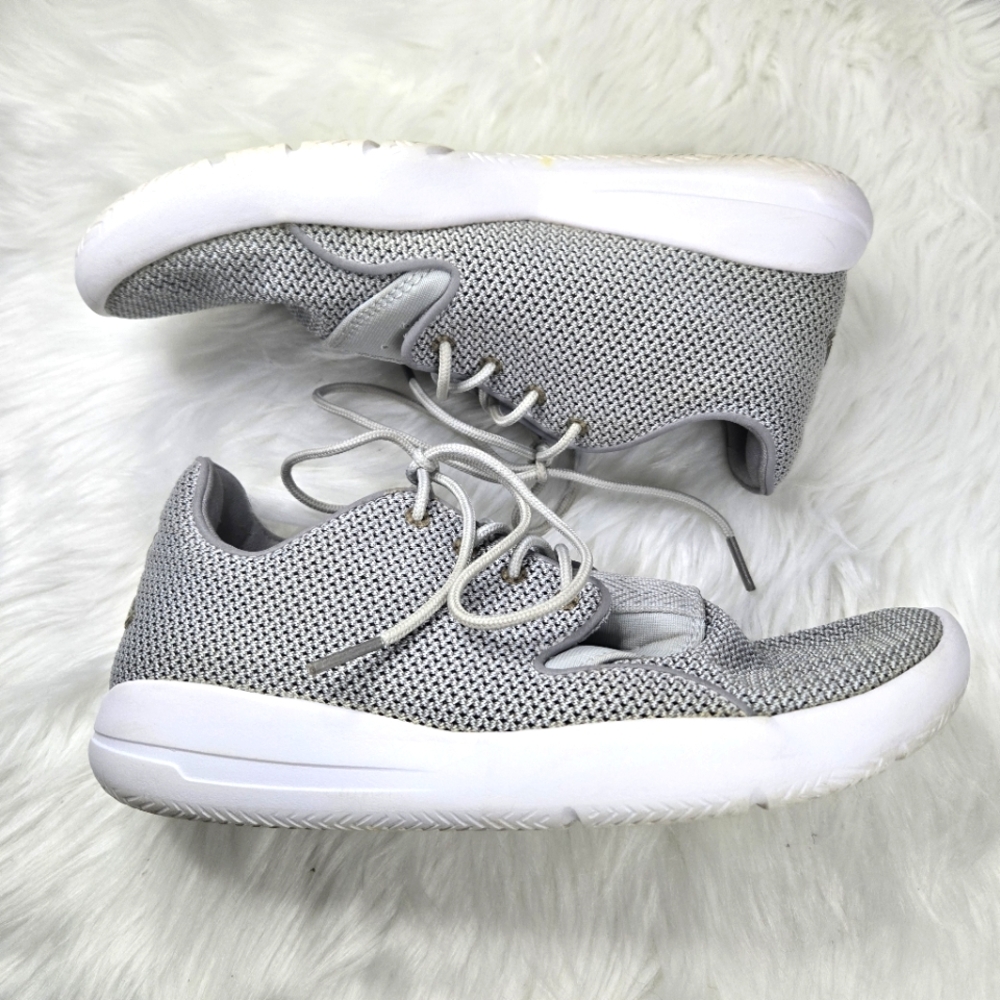 Jordan Eclipse - Picture 3 of 7